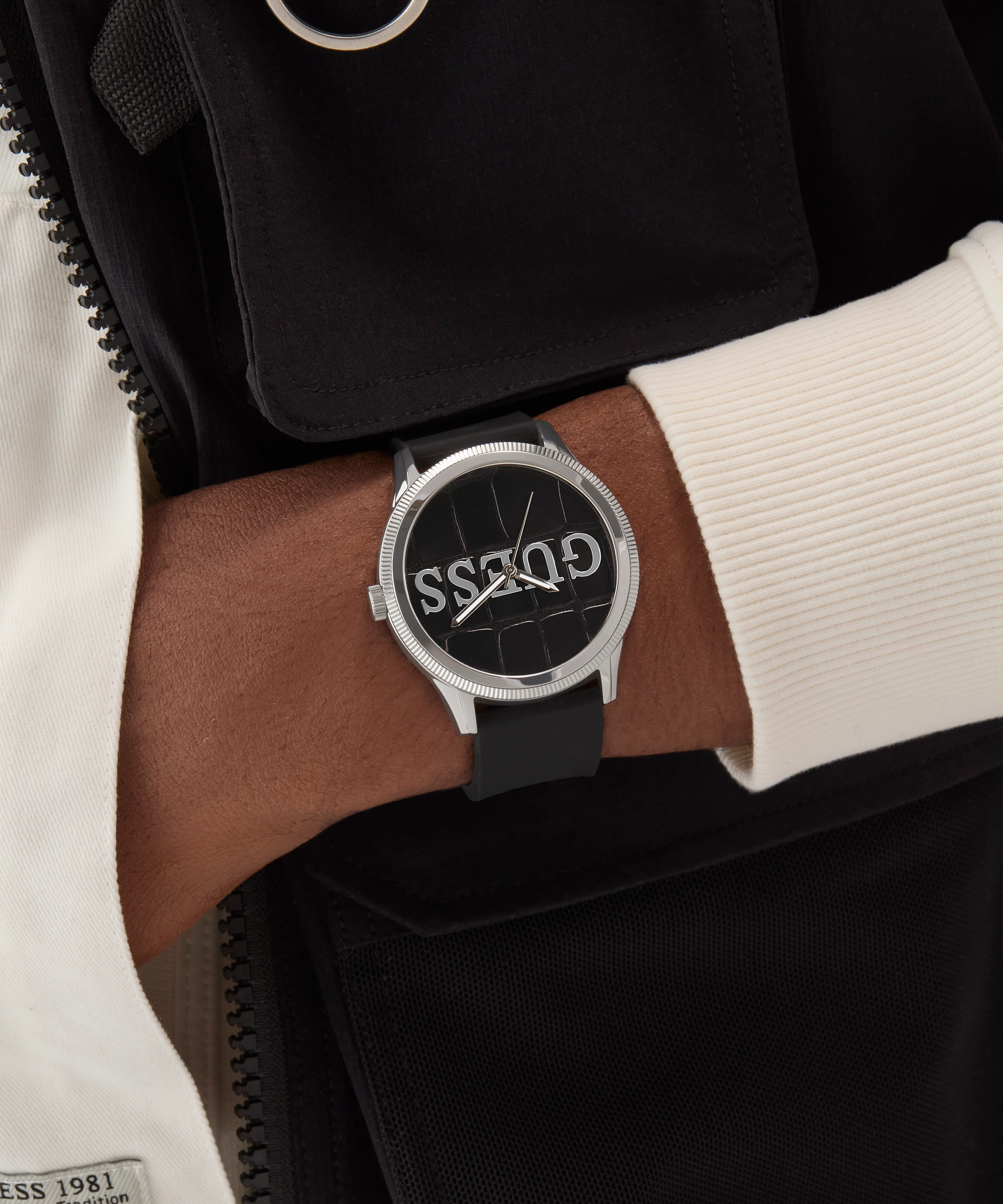 GUESS Mens Black Silver Tone Analog Watch