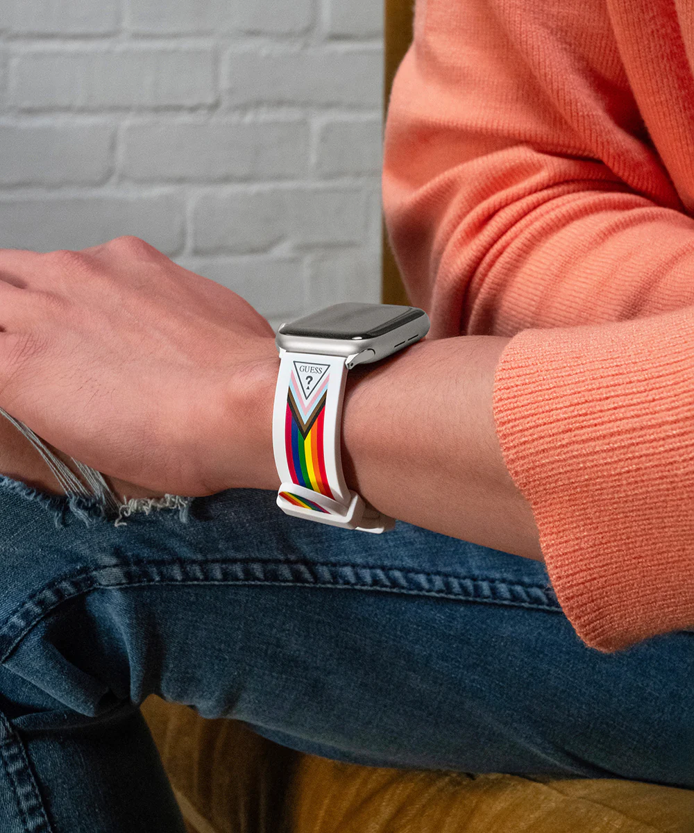 GUESS APPLE BAND (42MM-44MM)