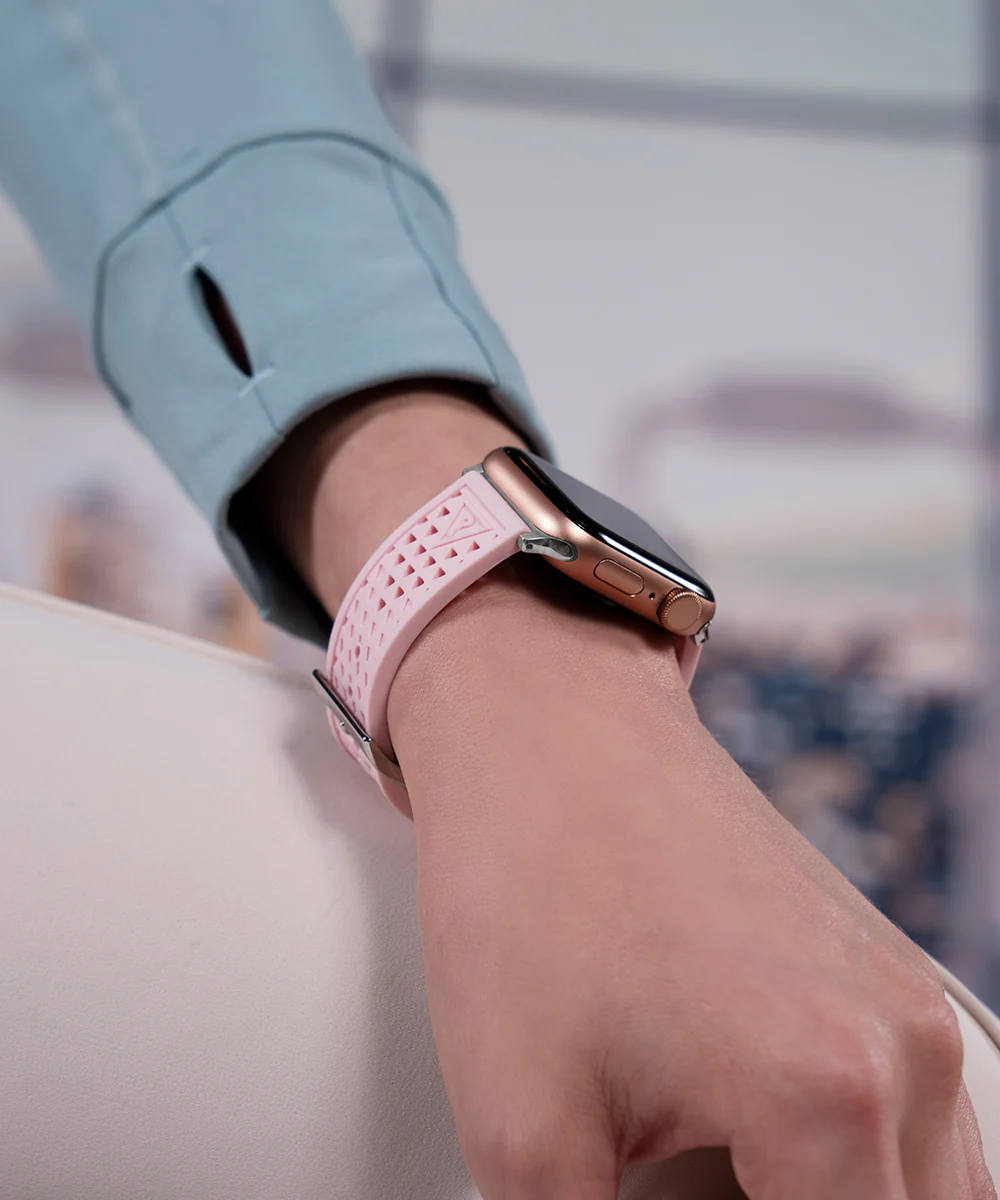 1364-guess-apple-band-38mm-40mm-8.webp GUESS APPLE BAND (38MM-40MM)