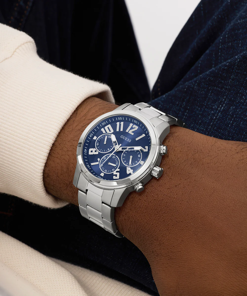 GUESS Mens Silver Tone Analog Watch