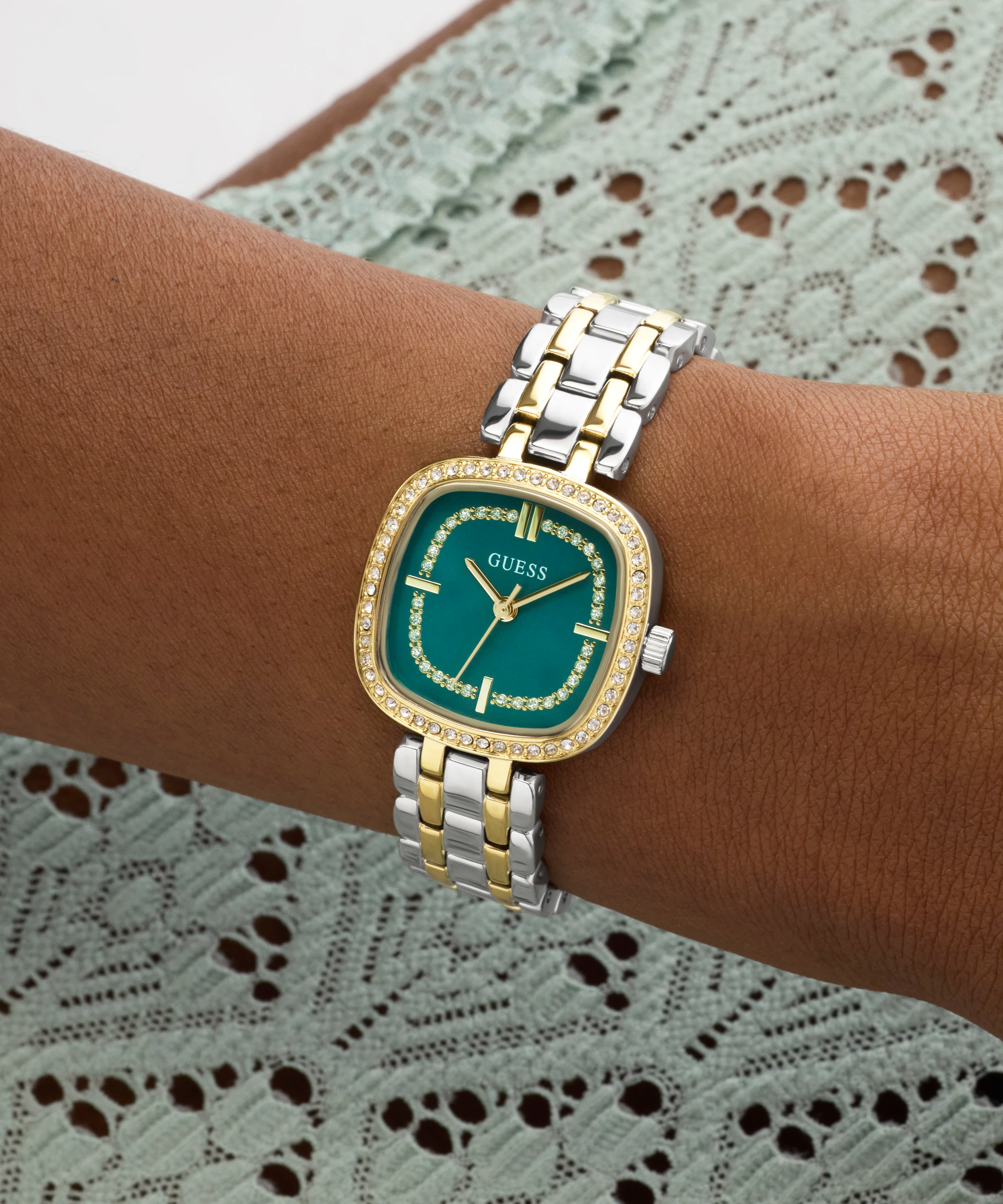 269-guess-ladies-hazel-2-tone-analog-watch-5.webp GUESS Ladies Hazel 2-Tone Analog Watch