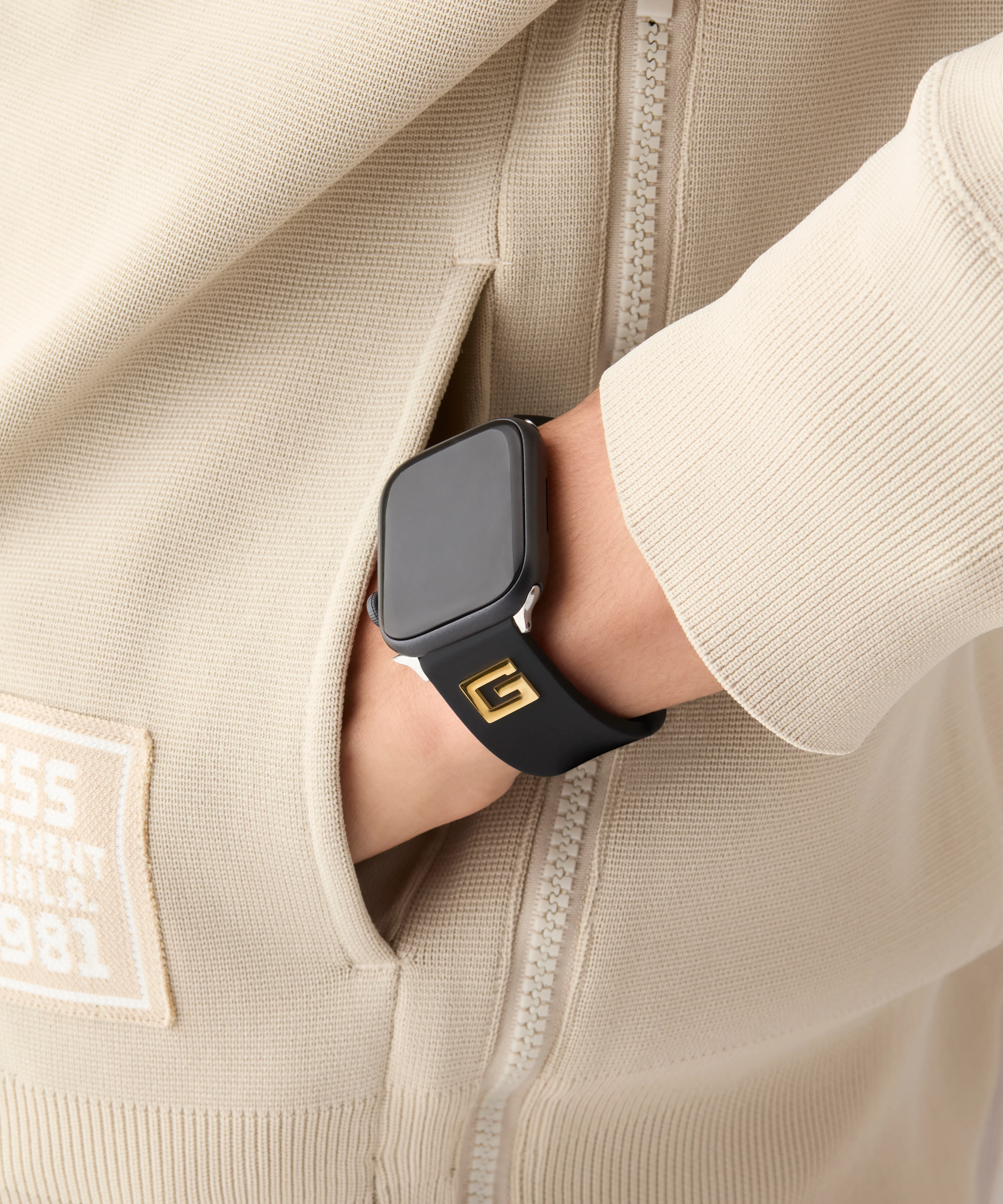 GUESS APPLE BAND (42MM-44MM)