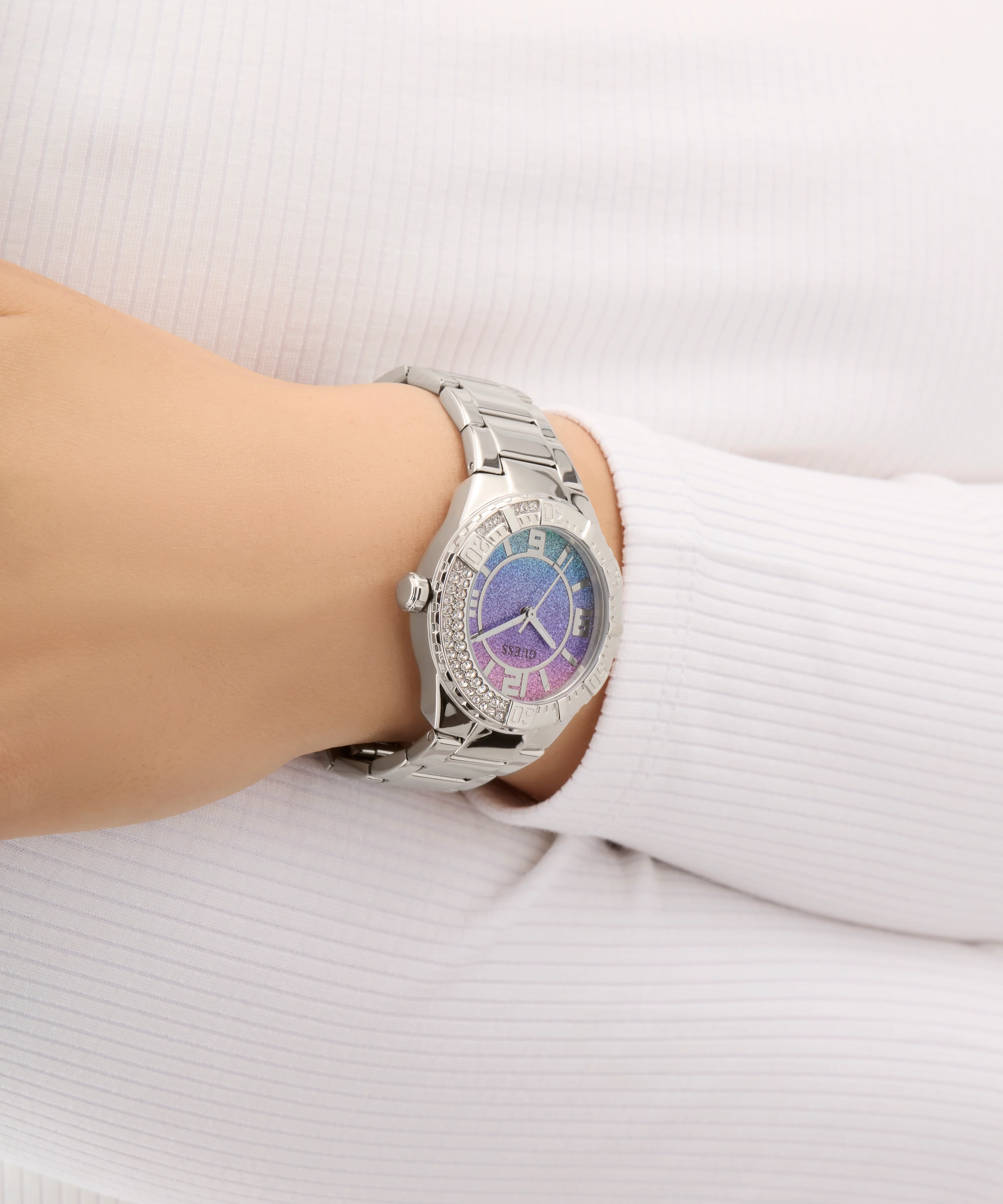 471-guess-ladies-silver-tone-multi-function-watch-6.webp GUESS Ladies Silver Tone Multi-function Watch