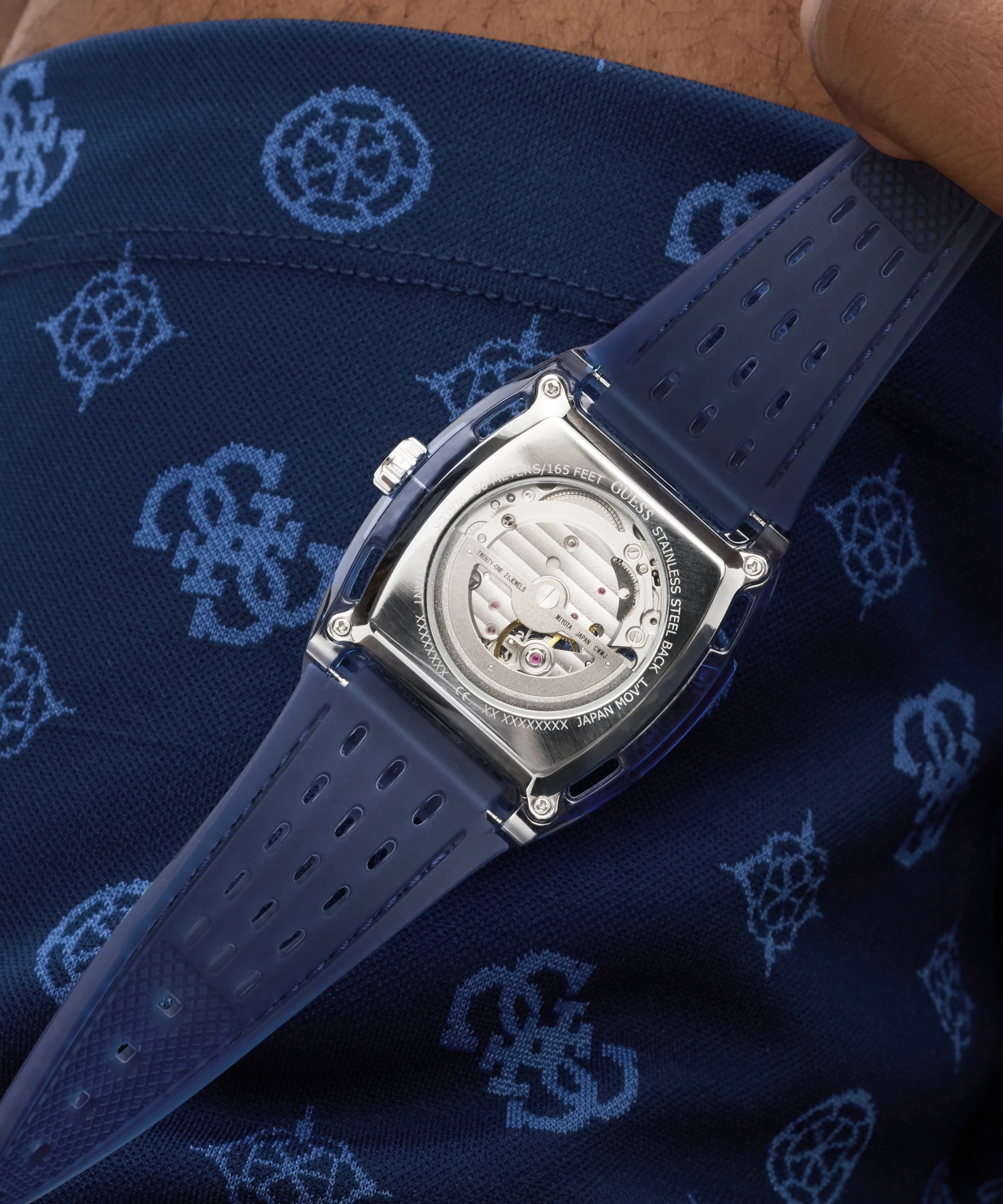 GUESS Mens Blue Analog Watch