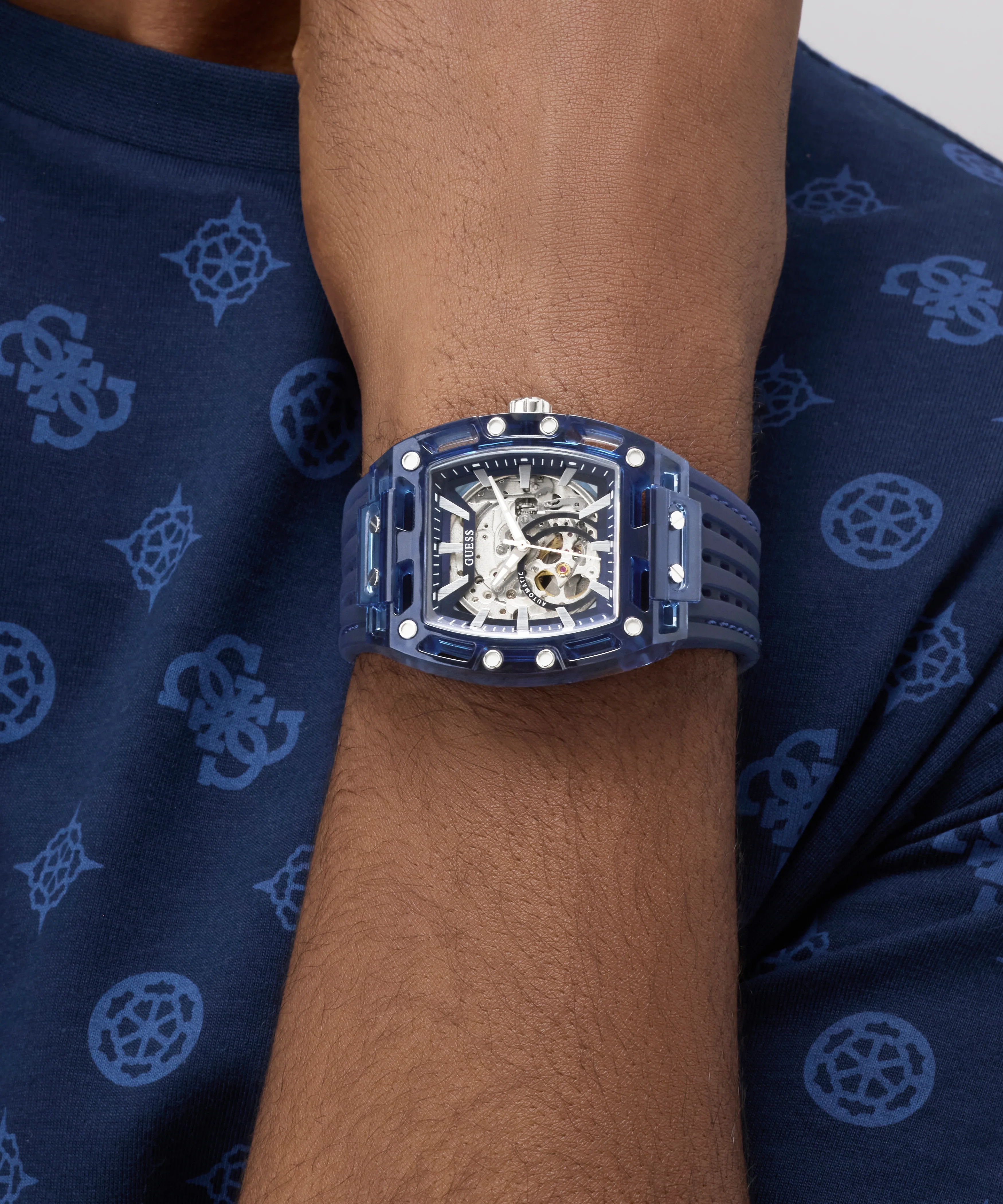 GUESS Mens Blue Analog Watch