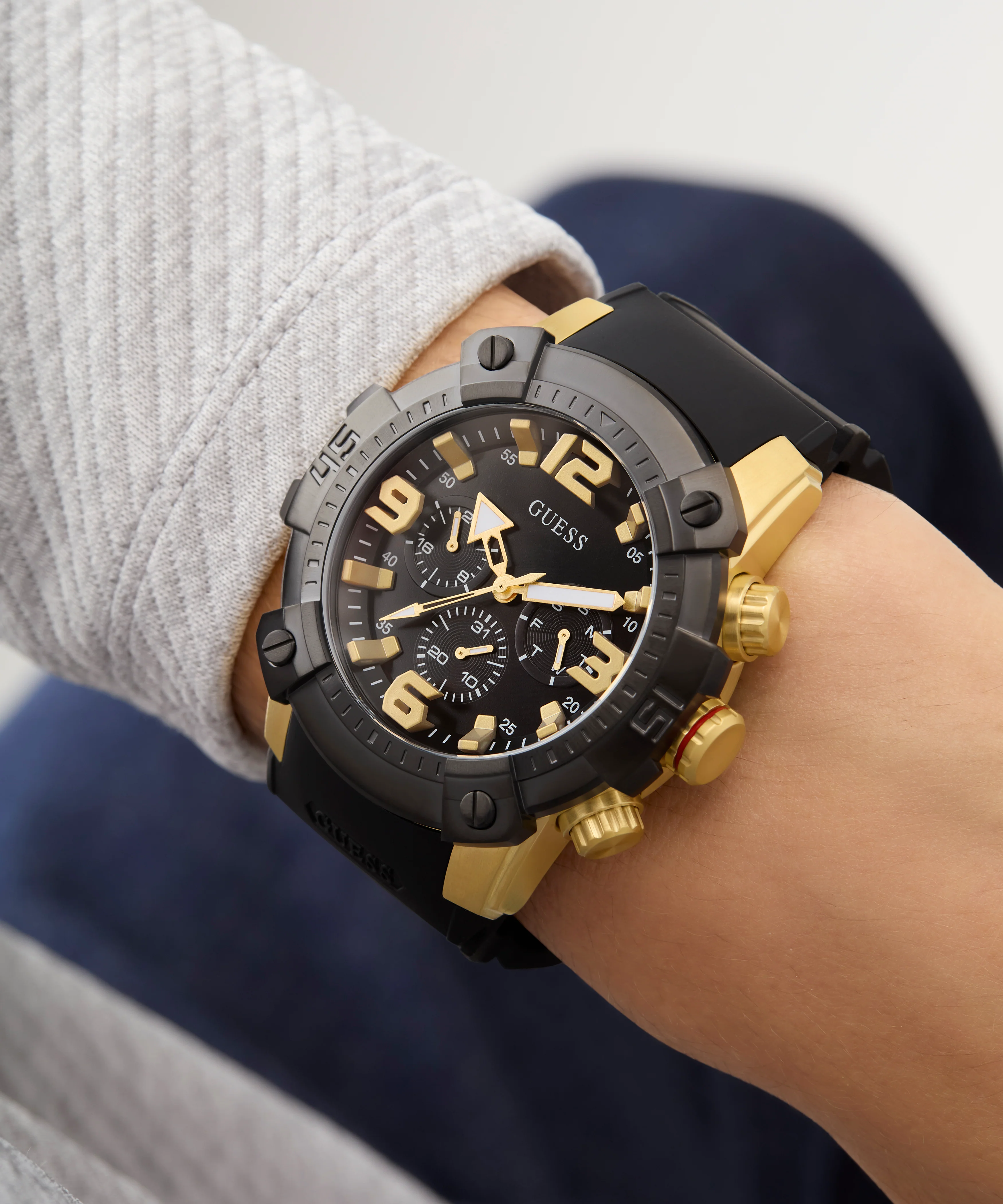 GUESS Mens Black 2-Tone Multi-function Watch