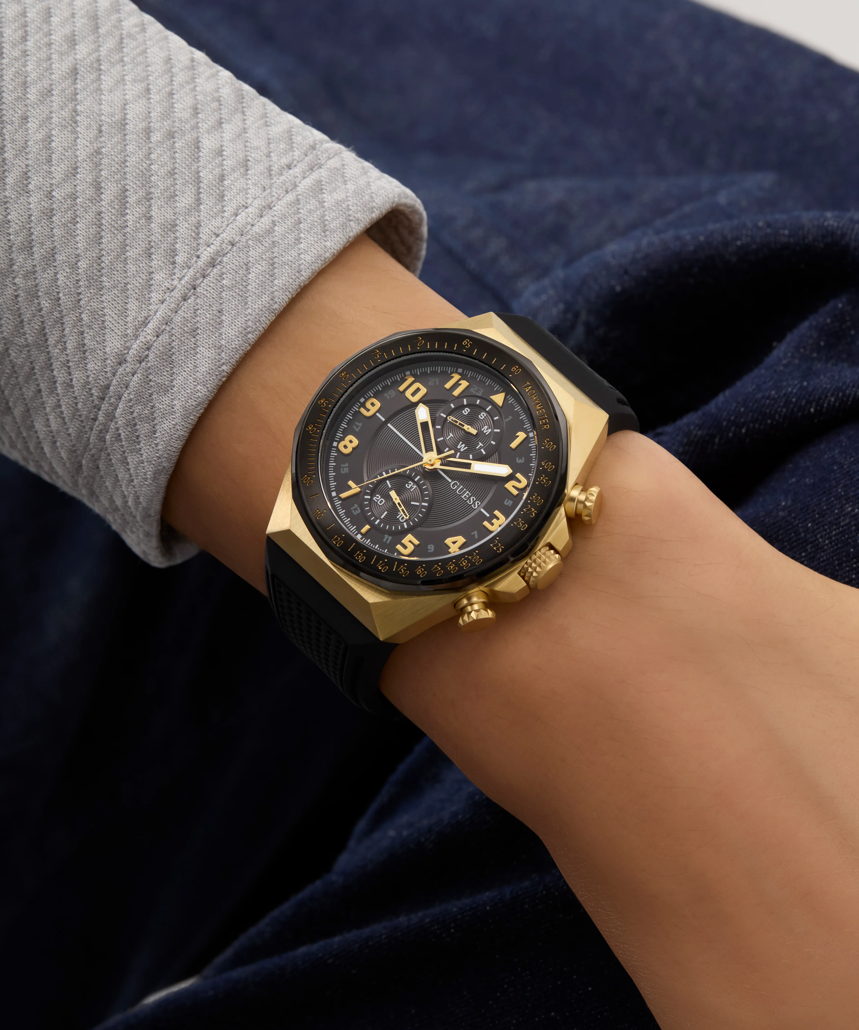 GUESS Mens Black 2-Tone Multi-function Watch