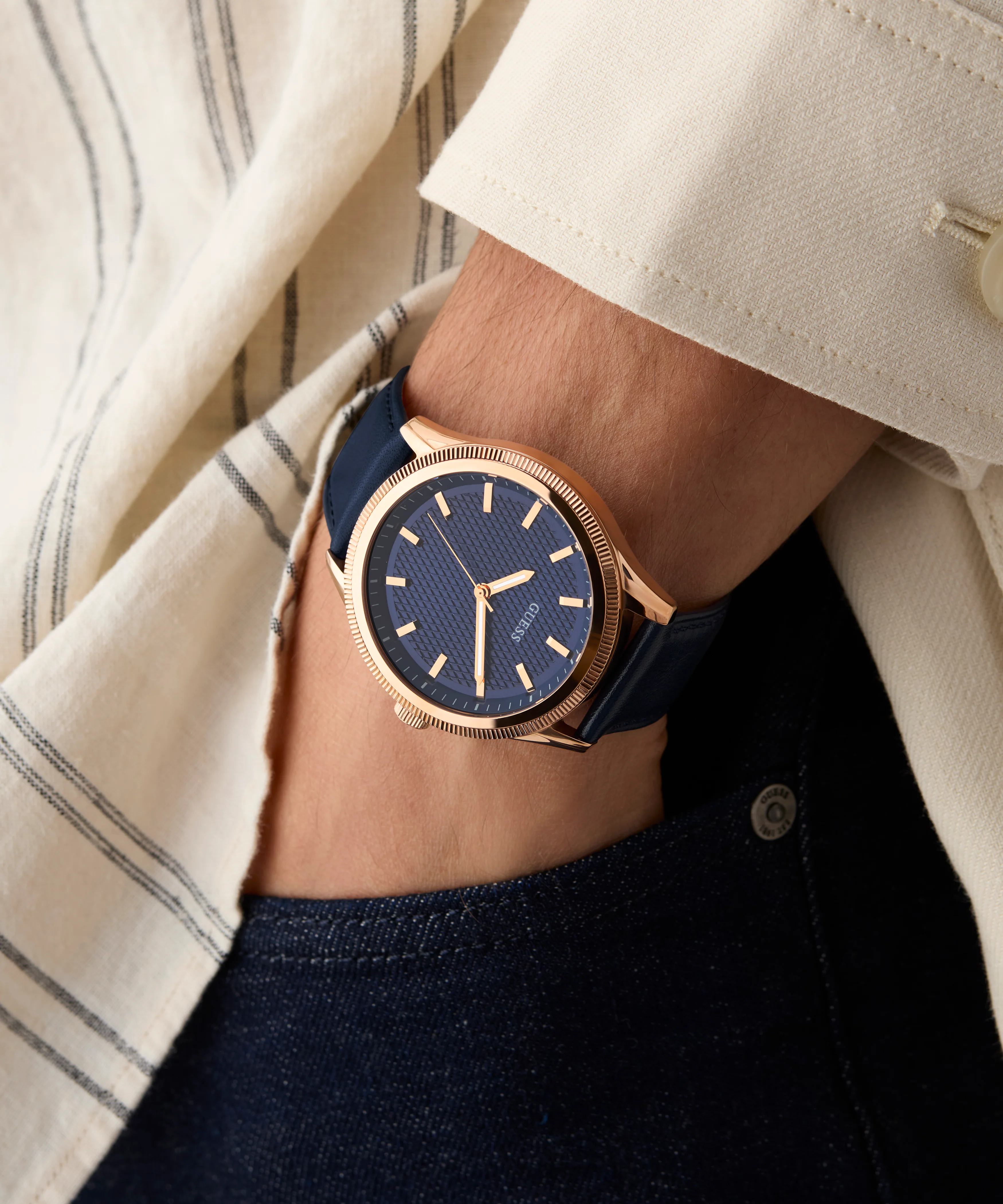 GUESS Mens Navy Rose Gold Tone Analog Watch
