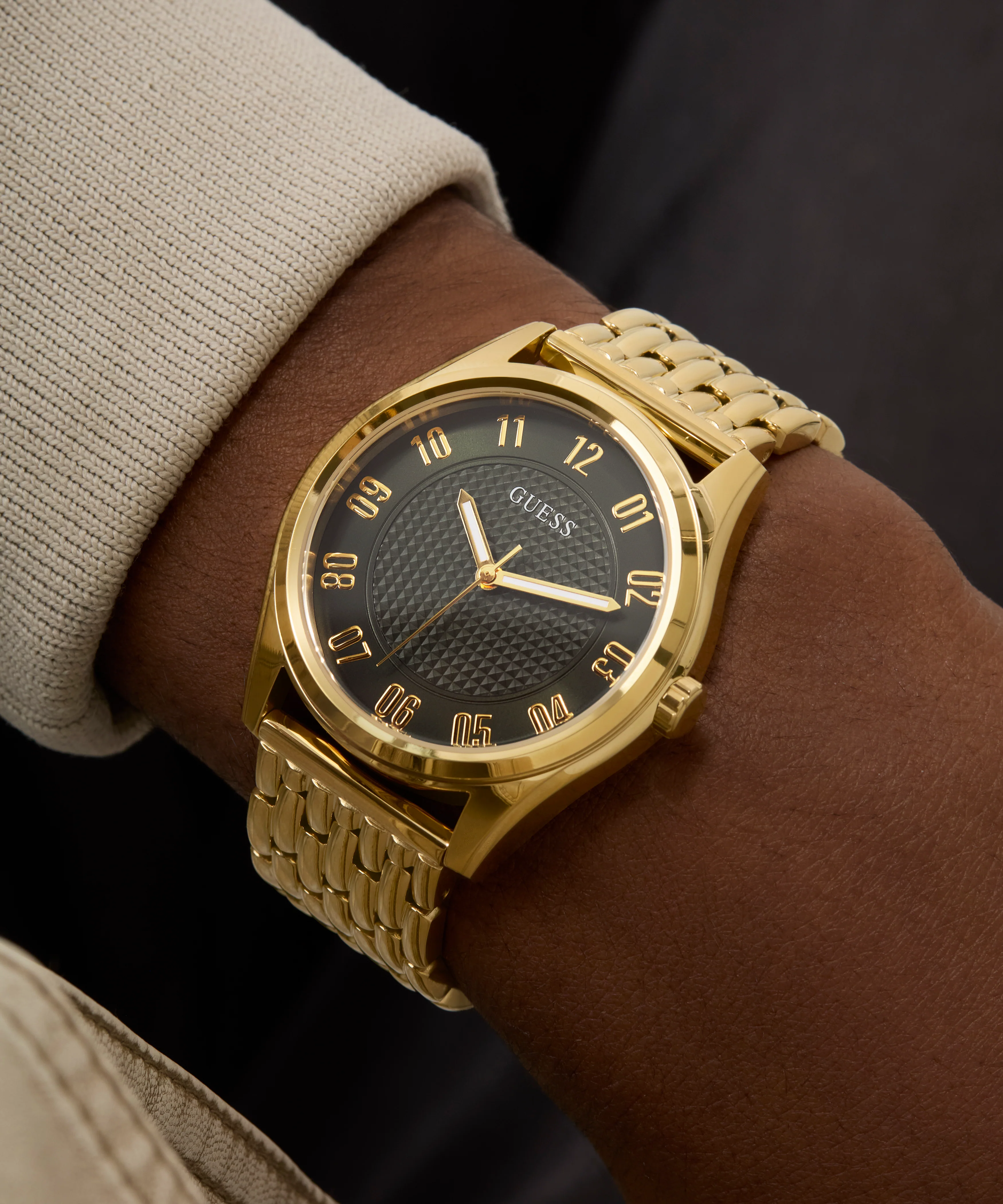 GUESS Mens Gold Tone Analog Watch