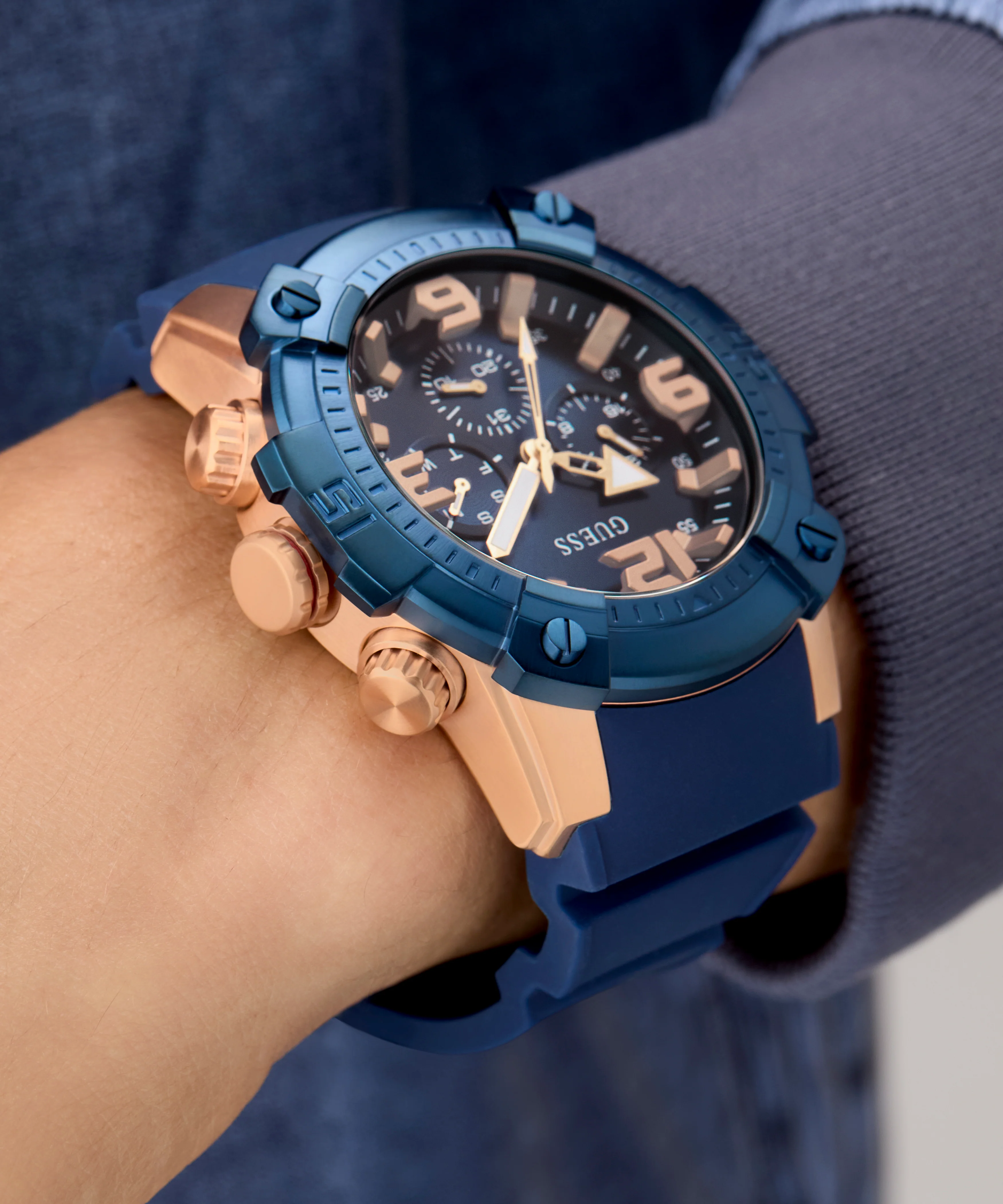 782-guess-mens-blue-2-tone-multi-function-watch-5.webp GUESS Mens Blue 2-Tone Multi-function Watch