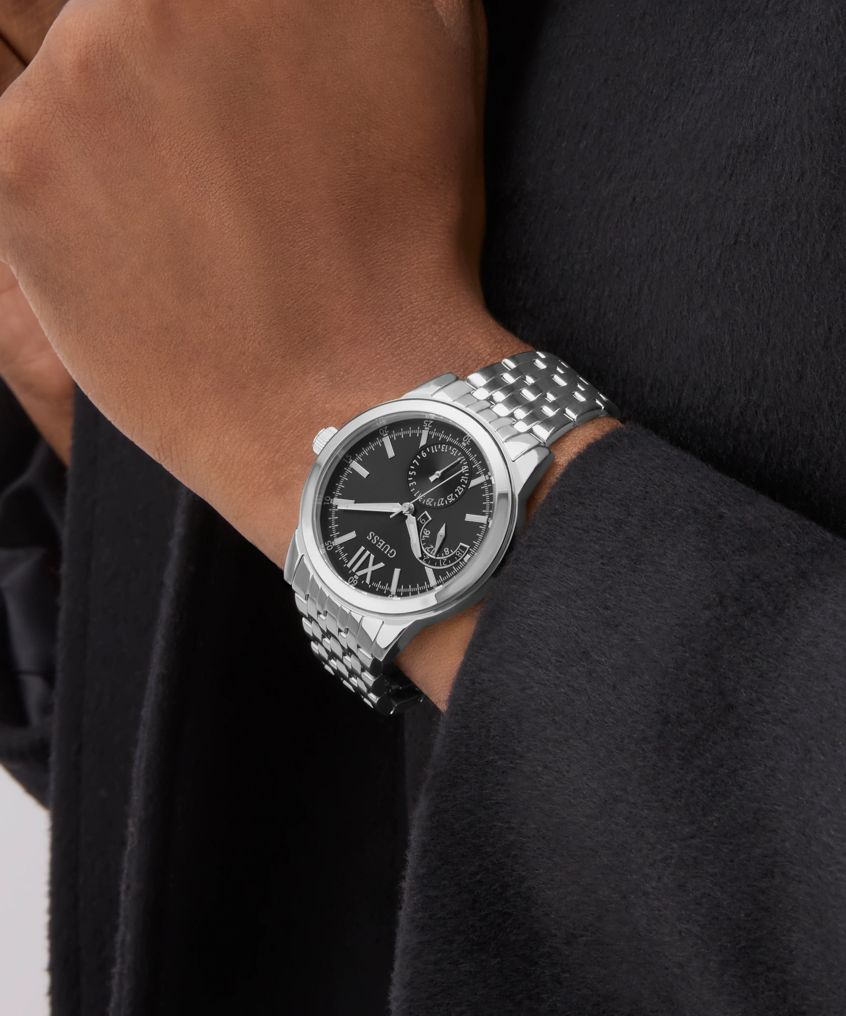 GUESS Mens Silver Tone Multi-function Watch