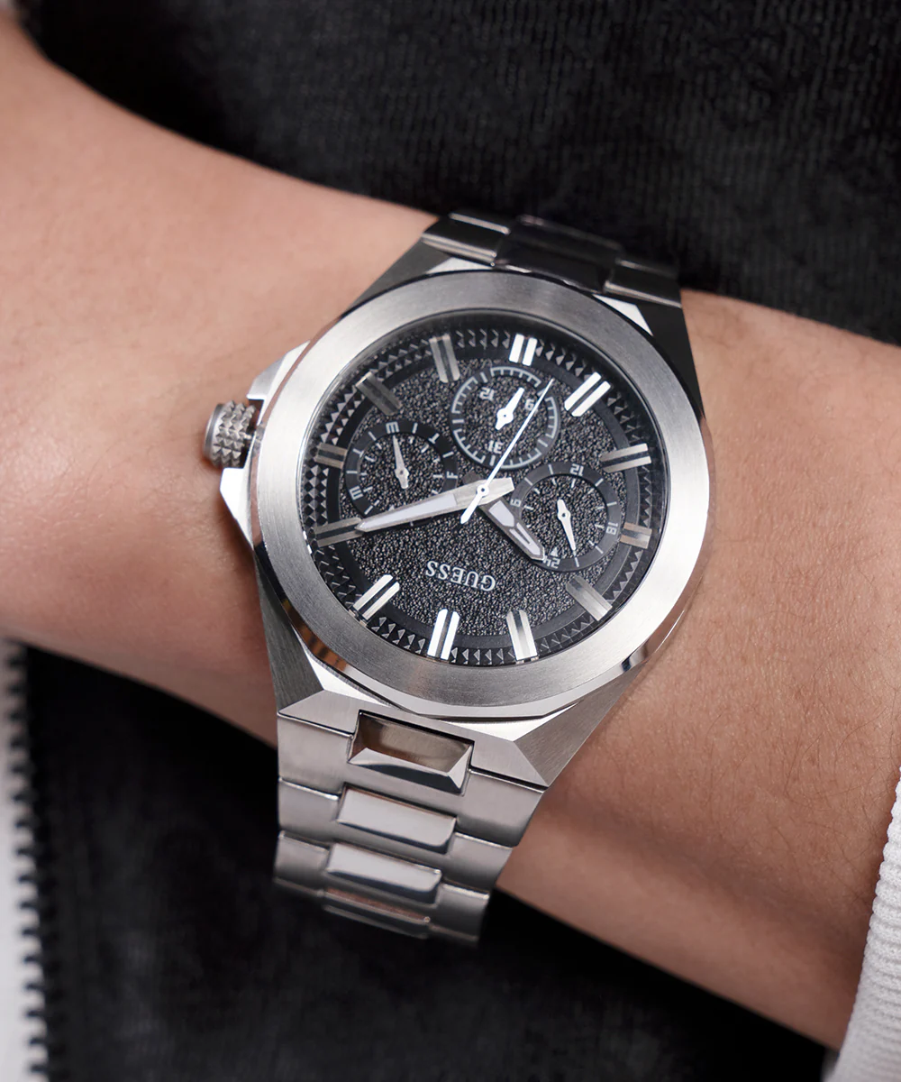 GUESS Mens Silver Tone Multi-function Watch