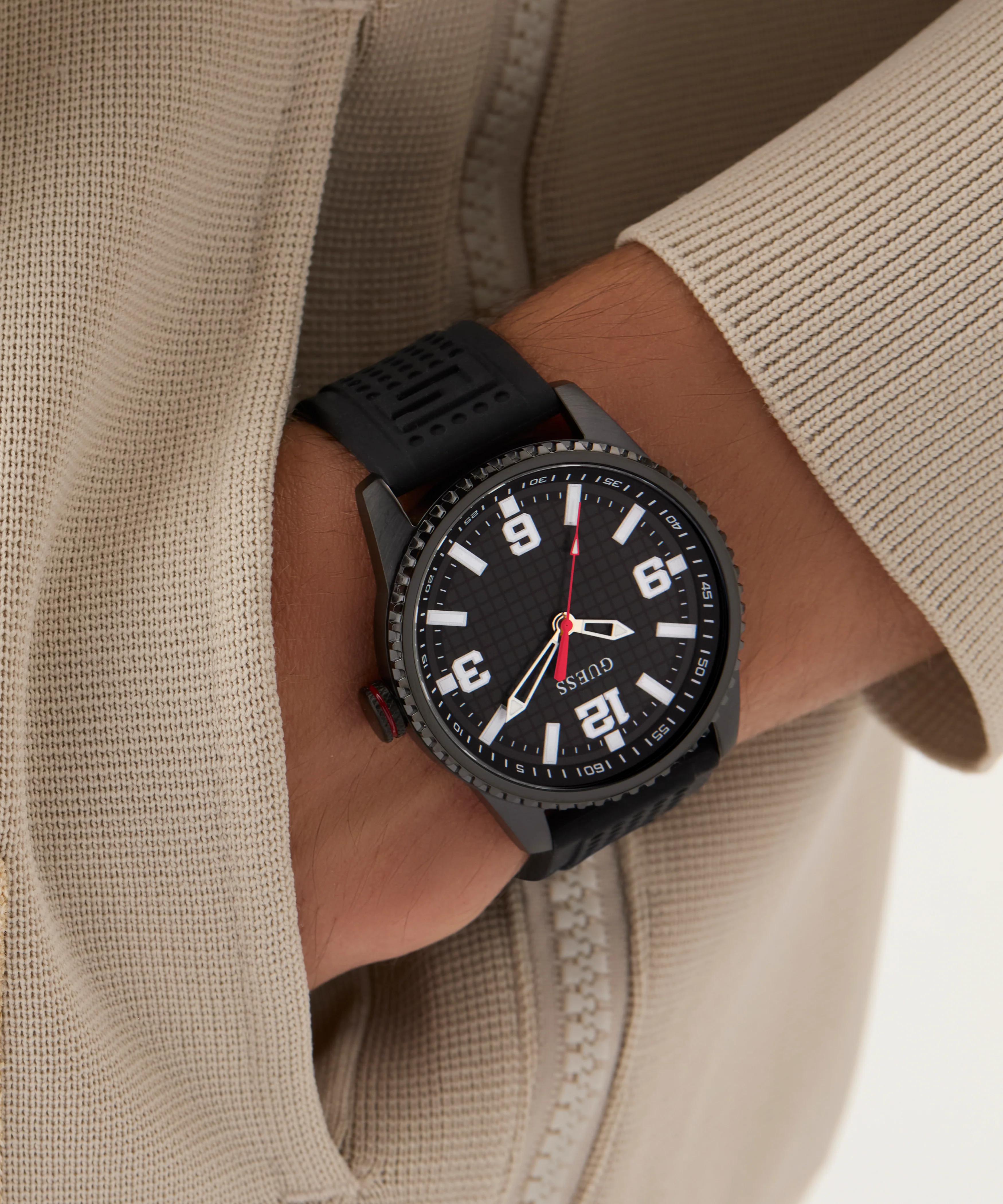 GUESS Mens Black Analog Watch