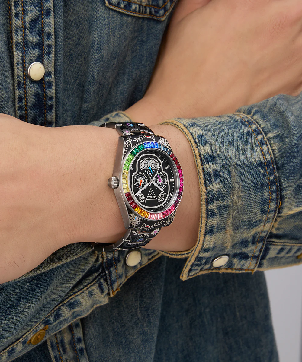 GUESS Mens Day Of The Dead Silver Tone Multi-function Watch