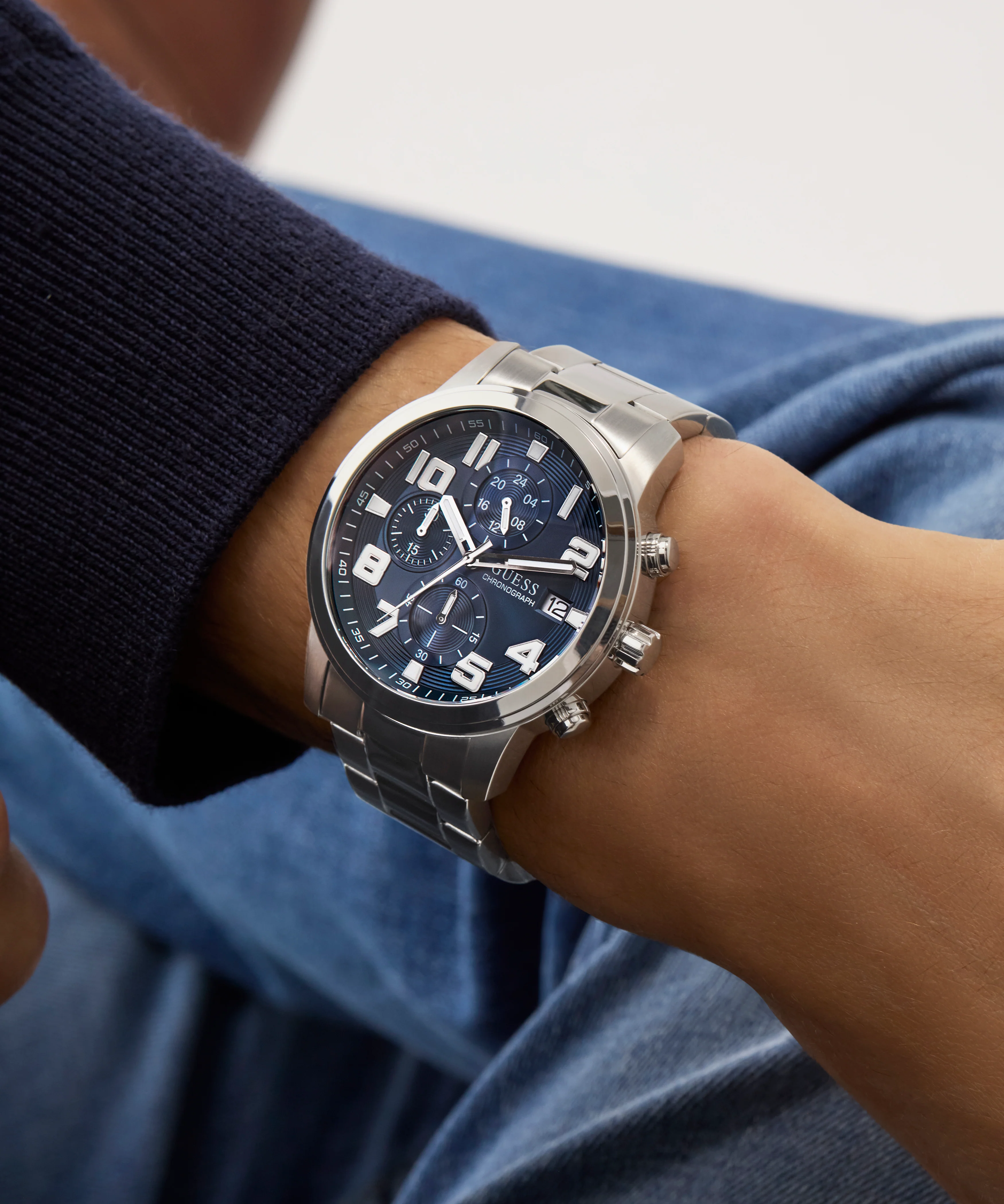 GUESS Mens Silver Tone Chronograph Watch