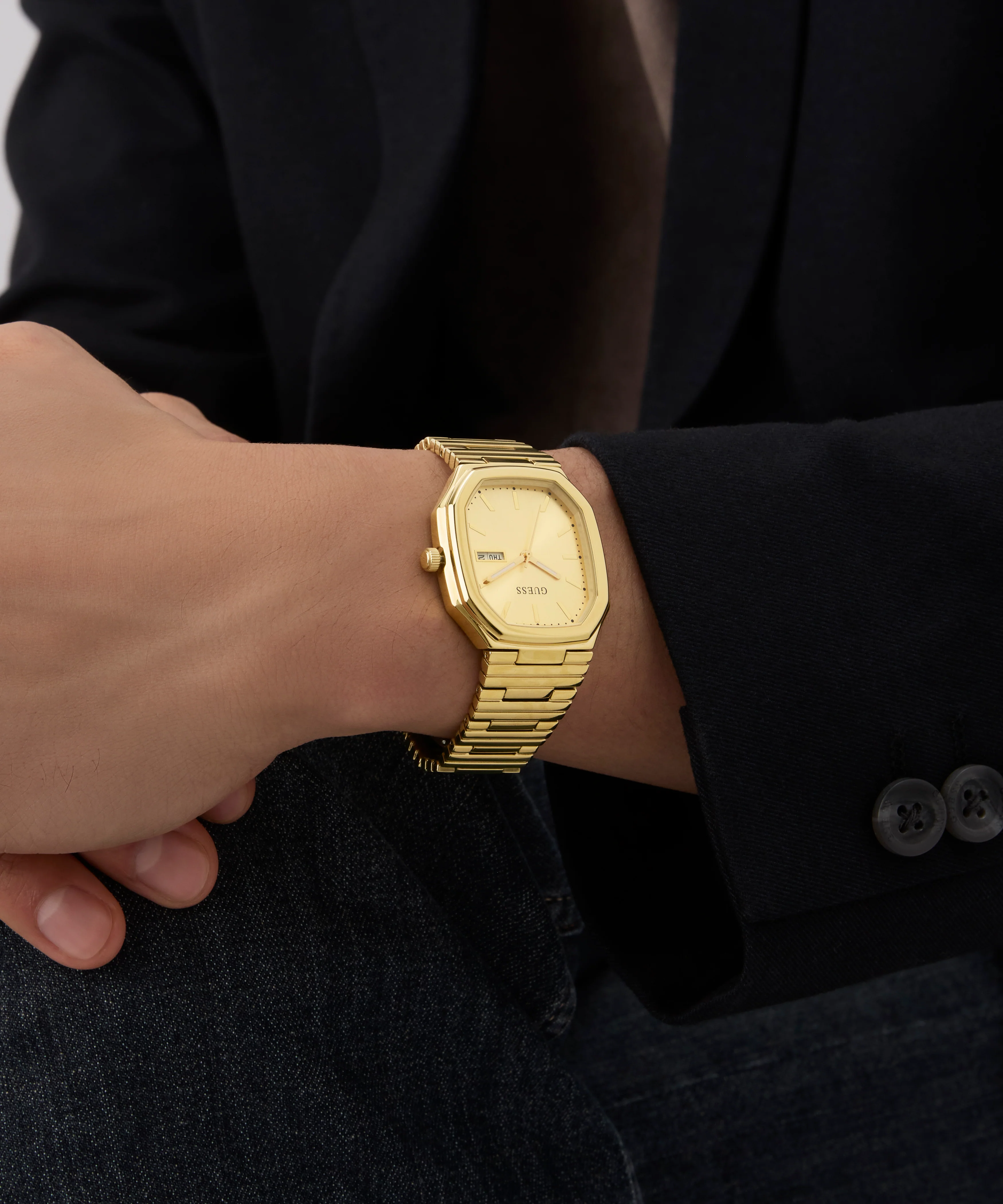 GUESS Mens Gold Tone Date Watch
